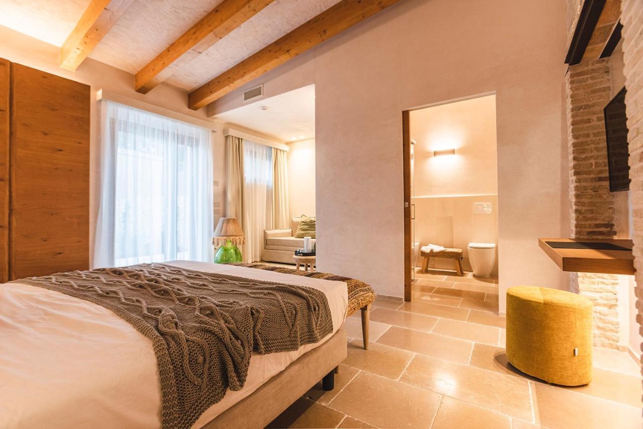 Borgo Vinceri Villa Lucera Exteriör bild